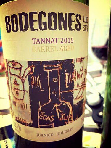 TomLikesDrinks's tweet photo. I'm planning to look at wines from Uruguay this week. #Tannat is the grape to look out for @Condor_Wines  @WineofUruguayUK https://t.co/rBZTgjjOc3