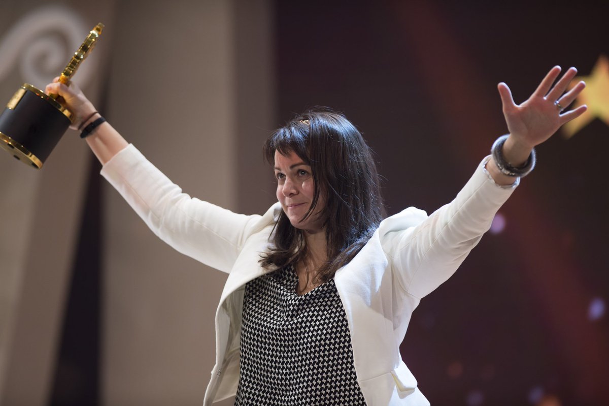 TeacherPrize's tweet image. "We matter. Teachers matter. Thank you so much:" Maggie MacDonnell, 2017 Global #TeacherPrize winner. #TeachersMatter #GESF