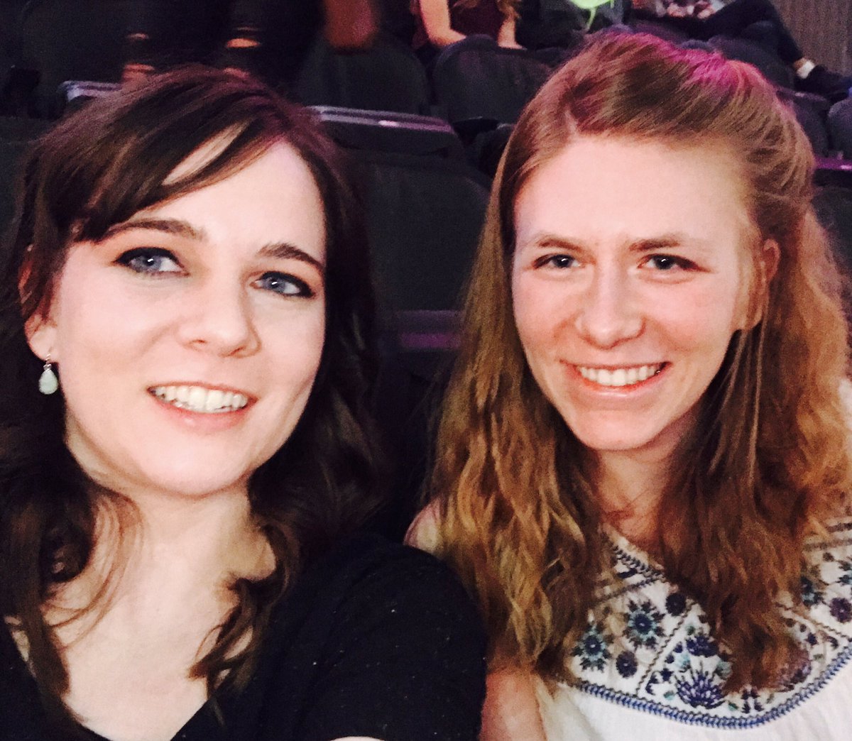 IrickAllie's tweet photo. @LittleMix Love you! Thanks for making my birthday night incredible!! #LittleMixKansasCity  #littlemix #littlemixkansascity https://t.co/dVQahtdWWH