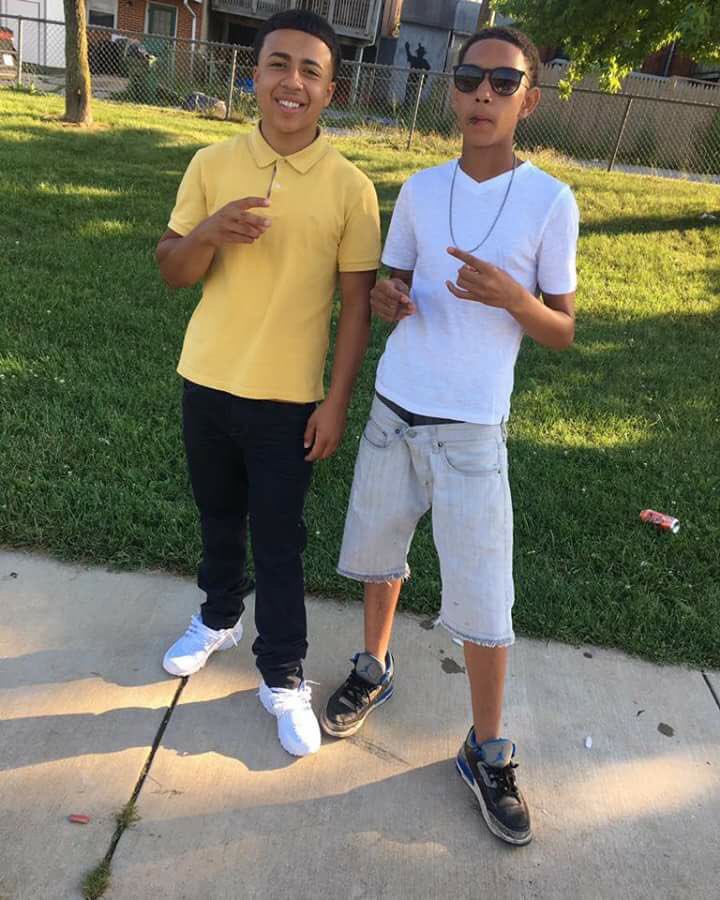 Moe__Moe3's tweet photo. Free My Dawgs ‼️ Miss yall Niggas Mane 💯 https://t.co/EoJ6bAfMD5
