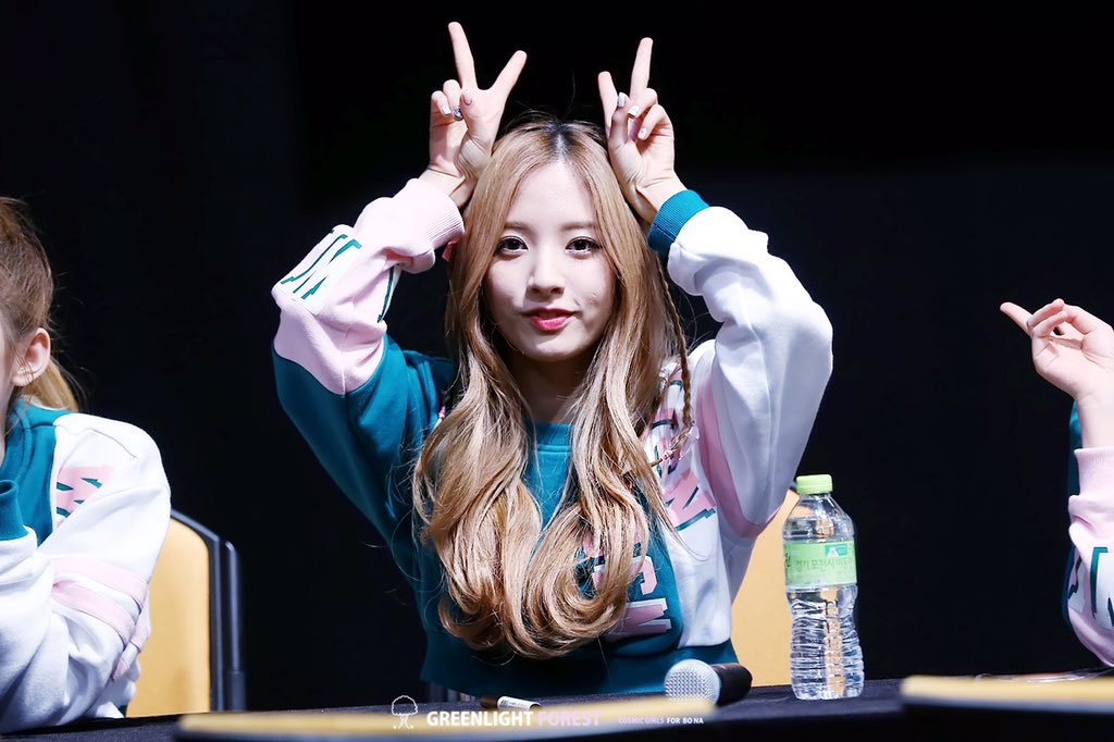 0819pics's tweet photo. ♡ 160320
#1년전_오늘의_김보나 #보나 https://t.co/1S8cjDzY5E