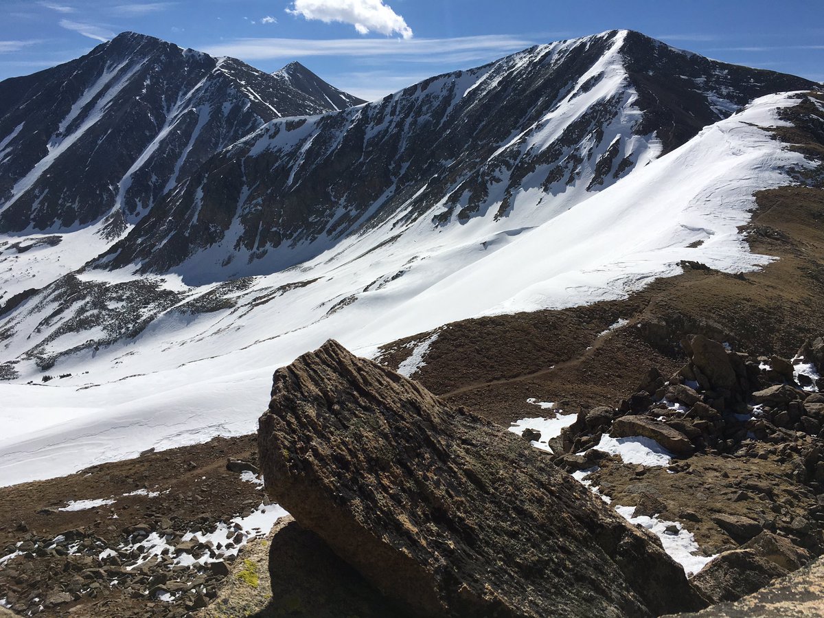 AustinHumphreys's tweet photo. The best sitting rocks are at 13,000 feet. #hikecolorado #graystorreys #alpineaustin https://t.co/LAf09CpXXh