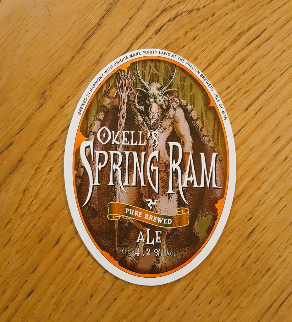ArcadiaLeeds's tweet photo. On the bar soon as it's pretty much spring and all that 
#caskale #springram #springtime #headingley #beer #timeforatavern https://t.co/sT9Zlk0dV0