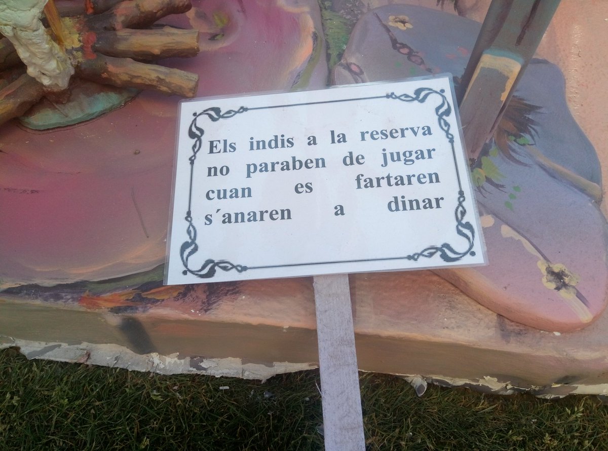 roberin455's tweet photo. Falla:Escultor García Más
Errades: Paraben, cuan ,es
Correcció: Parecen.,quan ,és
#PerUnesFallesSenseFaltes https://t.co/ViAY3GSKZP