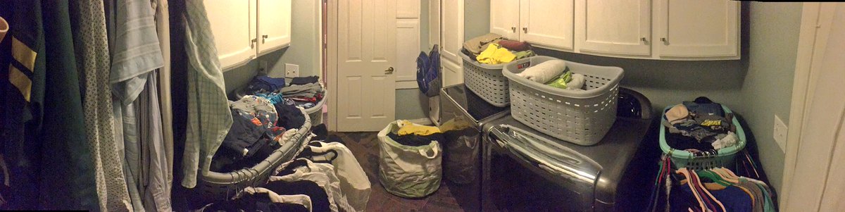 MrsRichelleRice's tweet photo. One of the biggest undertakings as a mom is staying on top of the never ending laundry piles!
#LaundryHell #WheresTheLaundryFairy #MomLife https://t.co/JXySHWubuD
