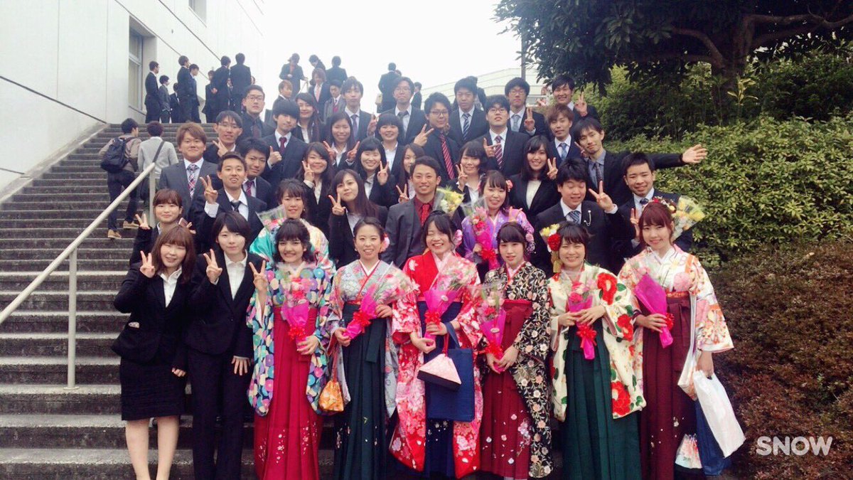 gon0509's tweet photo. とうとう学生生活が終わってしまいました。大学に入って多くの友達ができて本当に周りに恵まれたと思います。みんなとの写真を見返してもいい写真ばかりです。いつでもごはんでも飲み会でも誘ってね 。最後に、せーちゃん、こせき、たすく、まさや、たかしで名駅で大号泣したのはいい思い出です。 https://t.co/y78Kku6I65