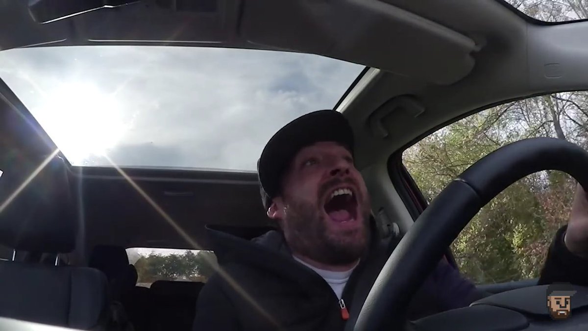H24_Thomas's tweet photo. Quand il y a un sanglier sur la route #Cj23 @CodJordan23 😂 https://t.co/eiLszrUKk4