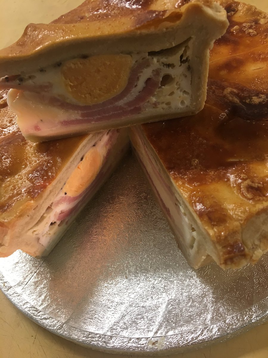 GrantsBakery's tweet image. Bacon&amp;amp;egg#pie. Freshly made today. @GrantsBakery #sundaysupper. @helensarmstrong @northeastfooduk @nthumberlandtea @hallgatehex @retriques