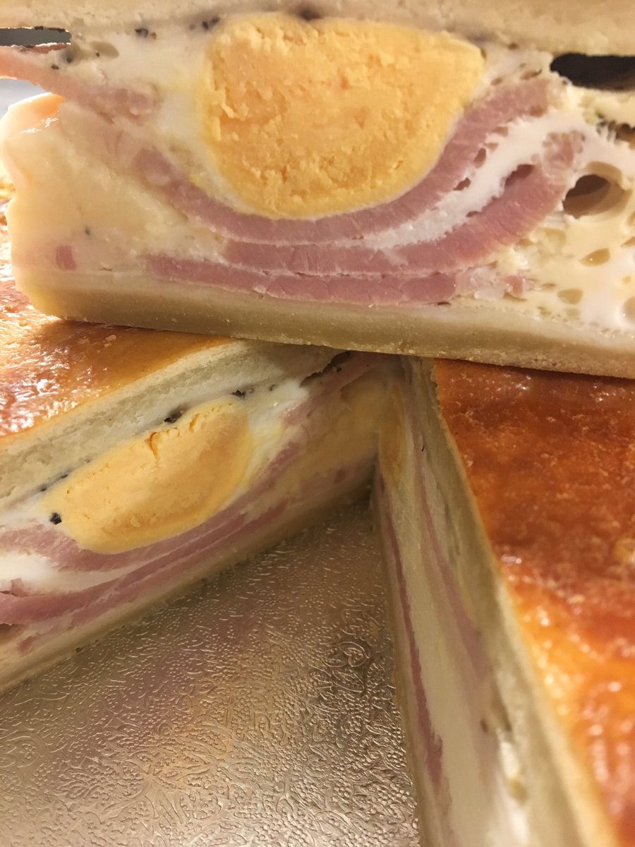 GrantsBakery's tweet image. Bacon&amp;amp;egg#pie. Freshly made today. @GrantsBakery #sundaysupper. @helensarmstrong @northeastfooduk @nthumberlandtea @hallgatehex @retriques