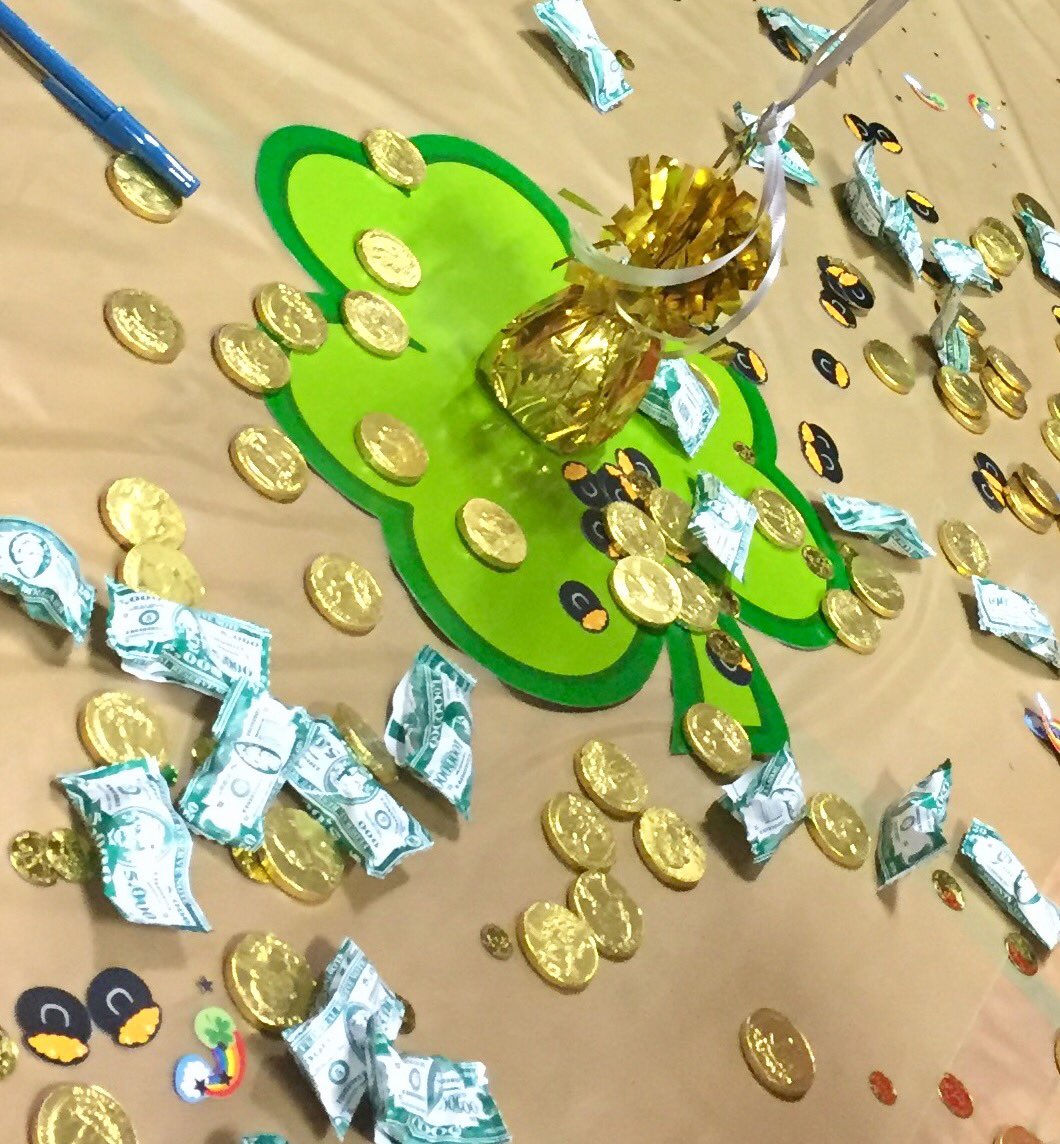 JacksonBerryman's tweet photo. Success Sharing fun at Bitterlake-4706! They have the luck of the Irish 🍀! @kyle_mckinnon12 @jacki_mccord https://t.co/ffAu9tUWc9