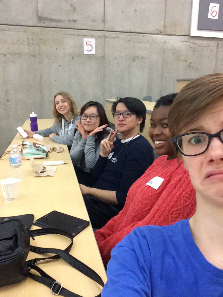 Tomafox_'s tweet photo. Team five feelin' alive! #sciWLR17 https://t.co/KxE6uBYL86