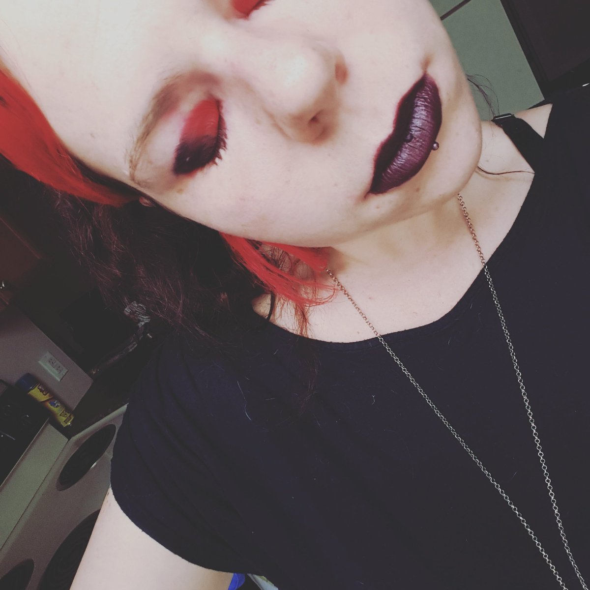 BathorysBlood's tweet photo. #harleyquinn inspired makeup today. https://t.co/6cx3cv3bqP