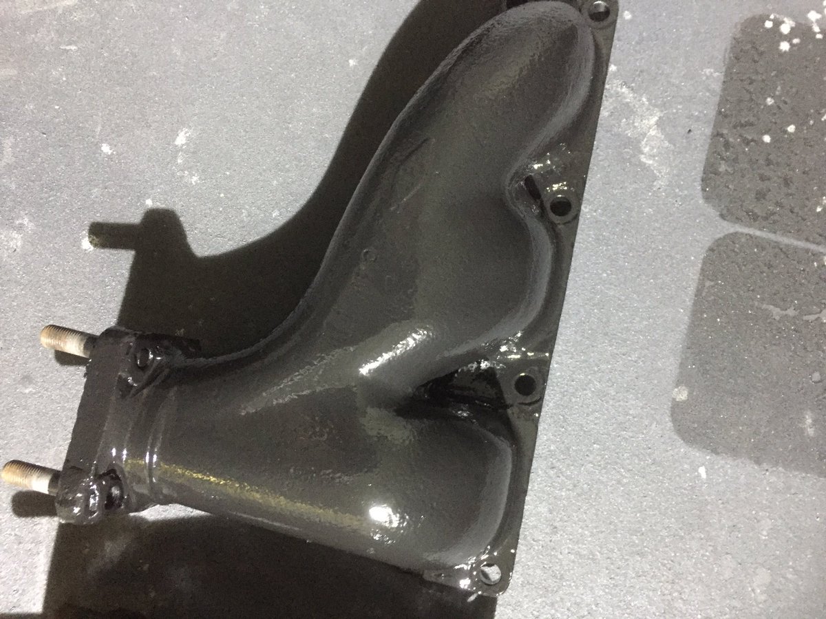 APCcustomcoater's tweet photo. Jaguar E Type ser 1 exhaust manifold in gloss black Cerakote. #cerakote #custompowdercoating #custompaint https://t.co/dXqxvqJ8Or