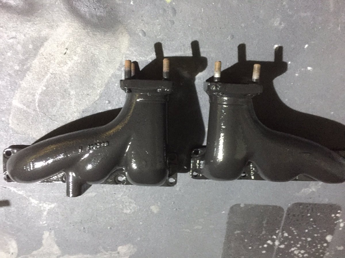 APCcustomcoater's tweet photo. Jaguar E Type ser 1 exhaust manifold in gloss black Cerakote. #cerakote #custompowdercoating #custompaint https://t.co/dXqxvqJ8Or