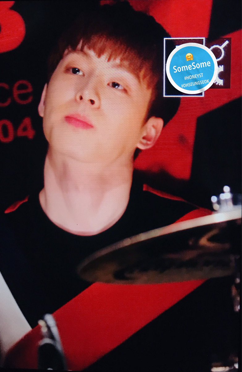DessertOh's tweet photo. 170319 FF Preview 🤗
@HONEYSTofficial 
#허니스트 #HONEYST 
#오승석 #승석 #SEUNGSEOK https://t.co/DlfSBm5oUh