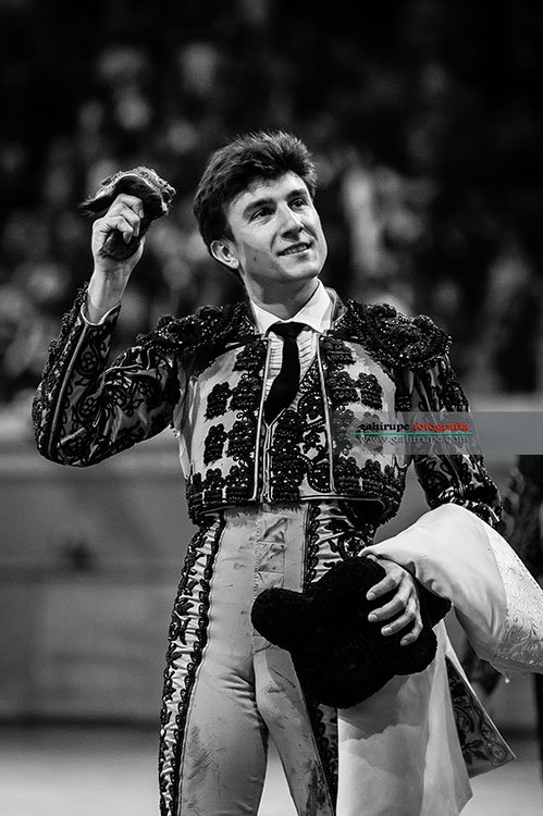 Del atractivo cartel que montó <a href="/Tauroemocion/">Tauroemoción</a> ayer en Arnedo me quedo con <a href="/vareaBR/">VAREA</a> y el sexto de <a href="/victorinotoros/">Victorino Martin</a> como lo más destacable.