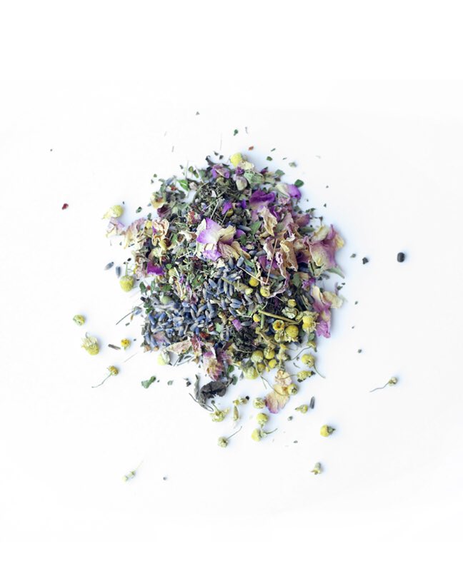 drinkaether's tweet photo. Did you know there are three types of flowers in our de-stress blend? Each have beautifying, calming, and detoxing properties. https://t.co/Ke4kDXcRvf