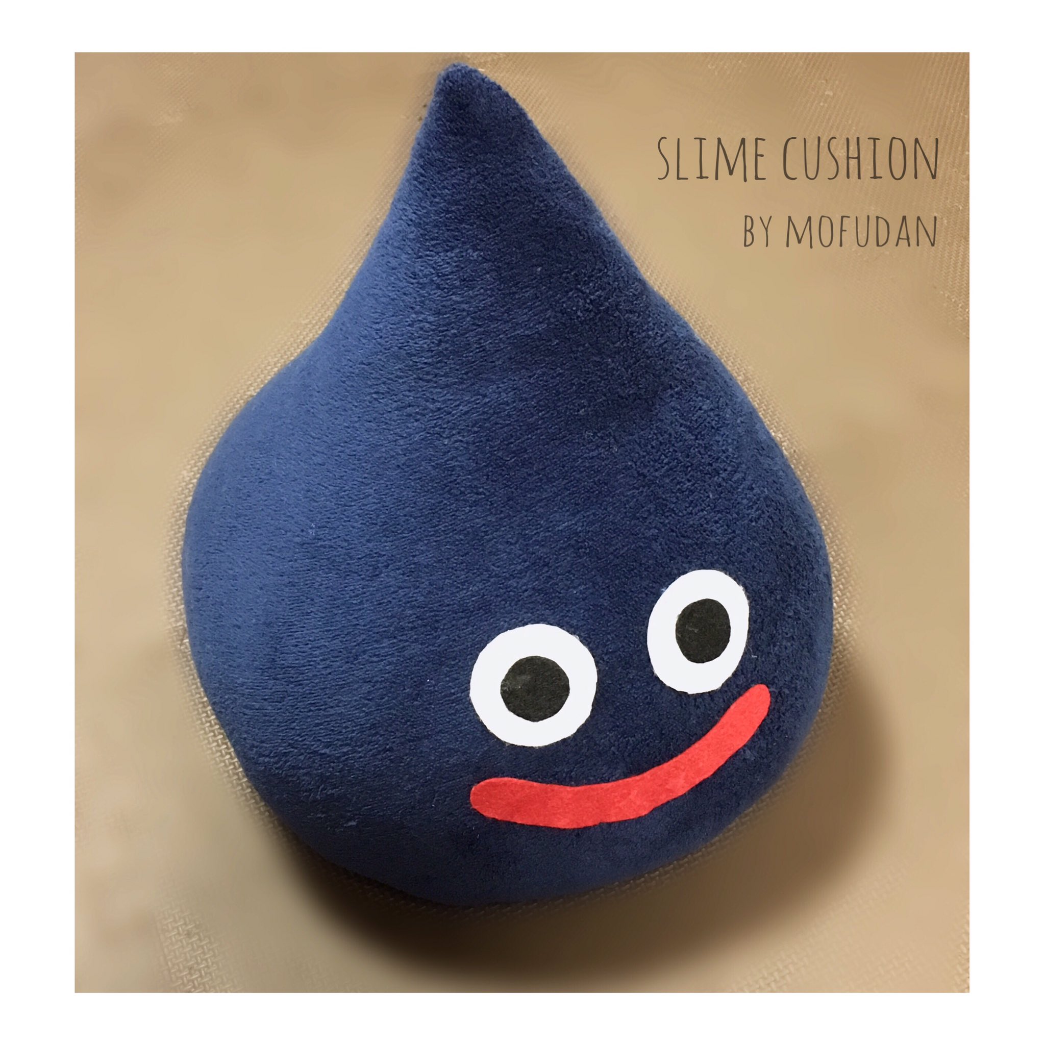 もふの旦那 ドラクエのスライムクッション 間違った100均商品の使い方タグでダイソーのブランケットで作ってる方がいたので参考に ドラクエ ドラゴンクエスト 手作りクッション スライム T Co Dcyhwewlig Twitter