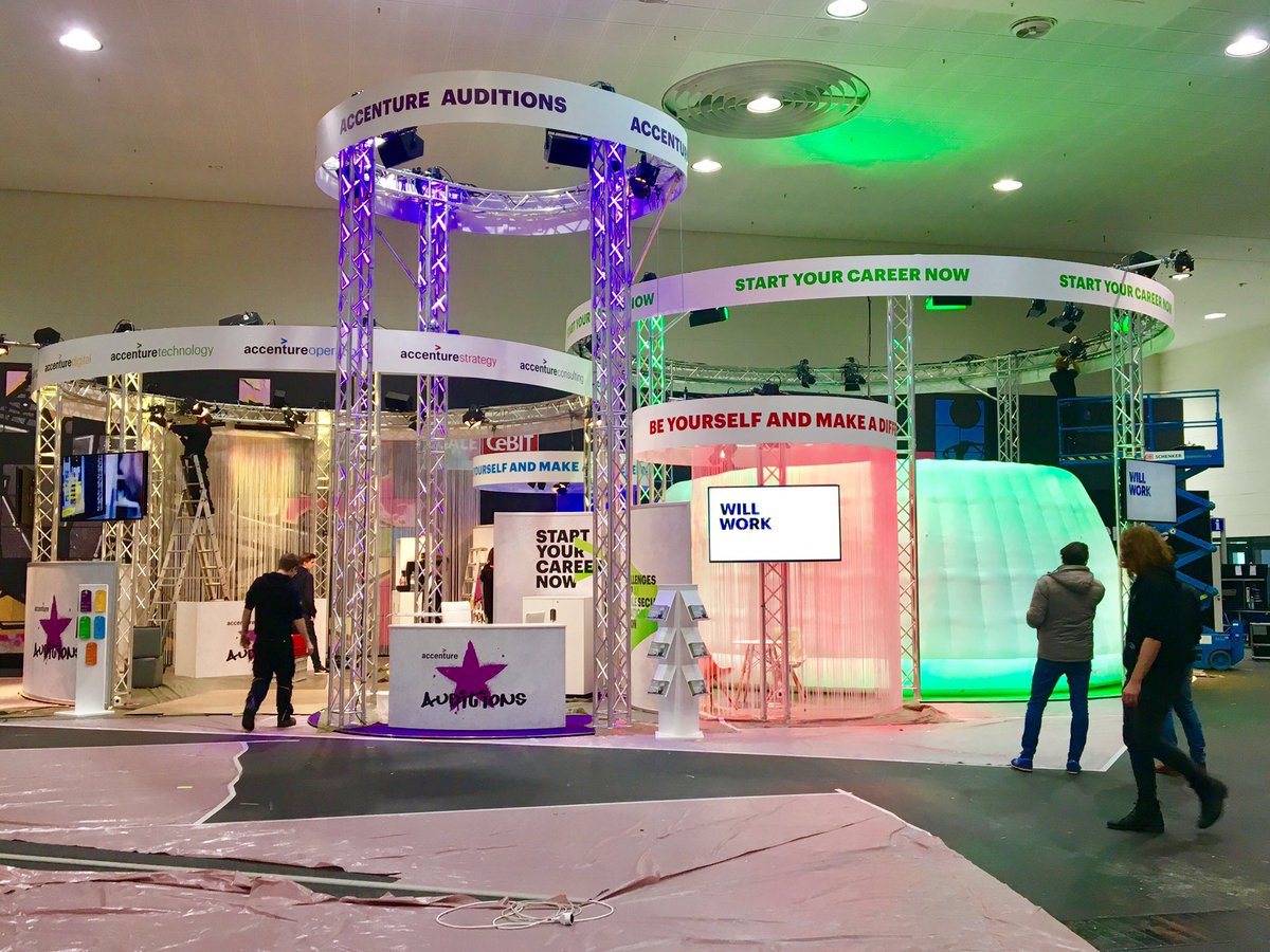 RiemenspergerF's tweet photo. Very cool #Jobs 
Be youself and make a difference!
Join Accenture and our Auditions  #scale11 #CeBIT2017 #Digital 

https://t.co/jhFlB8N5Wv https://t.co/1VCMaXxsZt