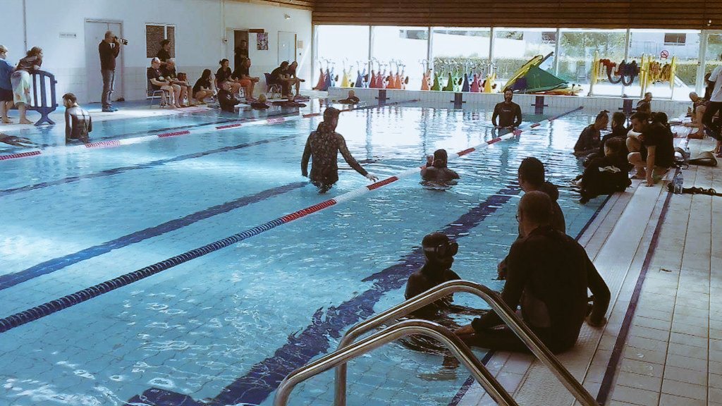 Ce dimanche, meeting Régional d'apnée au Stade Nautique. Statique au bassin de 25m et dynamique au bassin 50m.
#apnée #competition