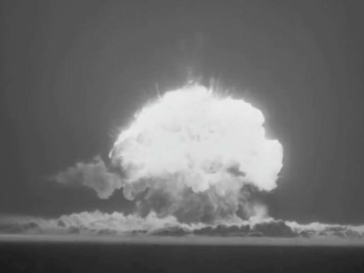 nuclearge's tweet photo. https://t.co/XEgjtCyVzW https://t.co/WWCPmTdedl
