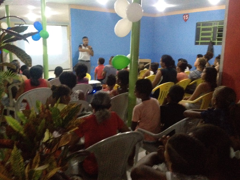 CarpinaNews's tweet photo. Na noite deste Sábado iniciamos o Evangelismo Pastoral no bairro de Cezar Augusto! #MaiorSemanaSantadaAPE Sl.60:12 #PgMyStyle https://t.co/lbc7qRt8PH