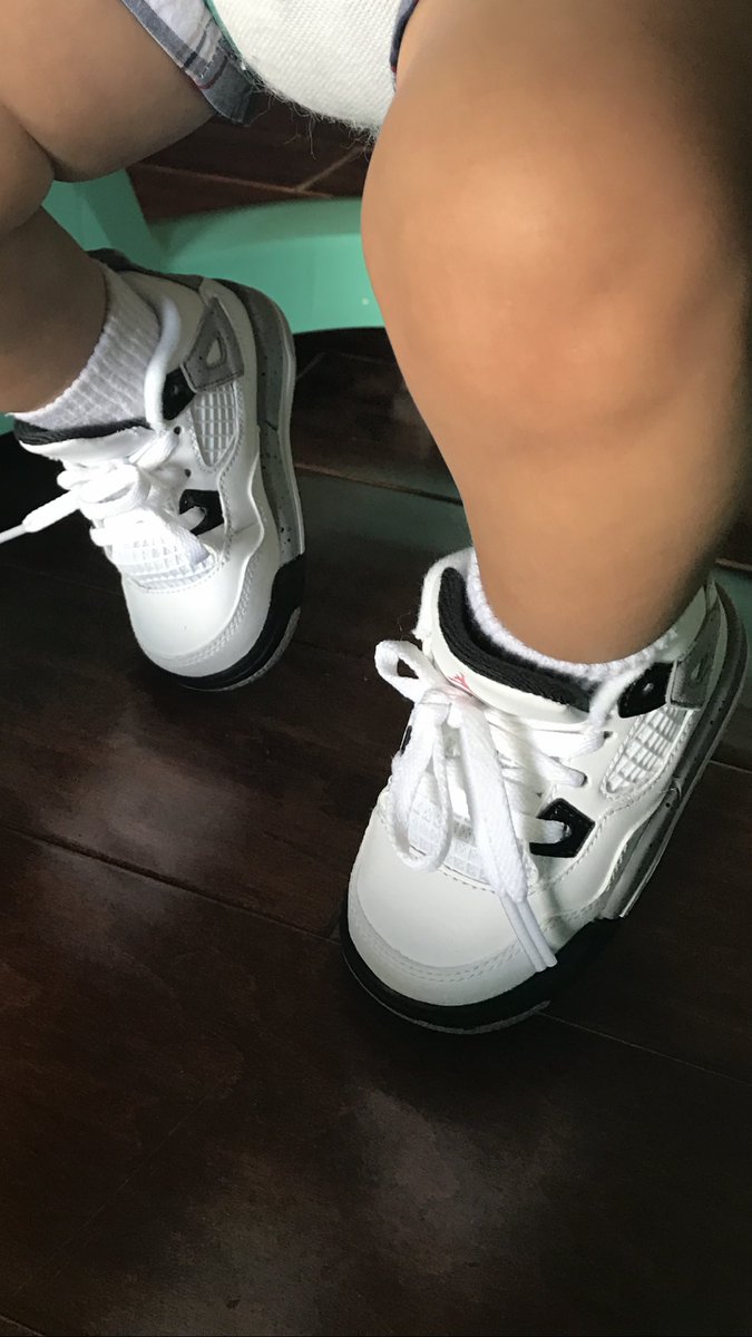 TexasTone210's tweet photo. Shoutout to @ShibbG21 for the #kotd #cement4 https://t.co/i3E3z5mBNX