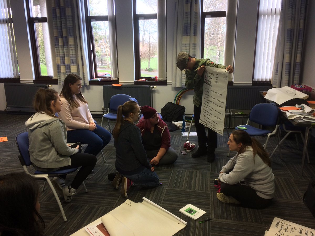 Paul_M_YS's tweet photo. Fantastic Sunday with #TNTGroup @YouthScotland @keepitsupa finishing the filming and spoken word session https://t.co/2EEcF1ptVW
