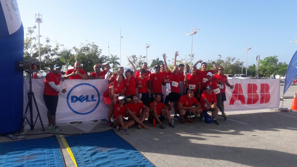 arielortiz_pty's tweet photo. 4th consecutive year! @DellPanama #DellRunners emerges as the @panamcham Corporate Run Winner.Yes! #Wemadeitagain #GoBigWinBig #iwork4Dell https://t.co/dRDSmAJfa2