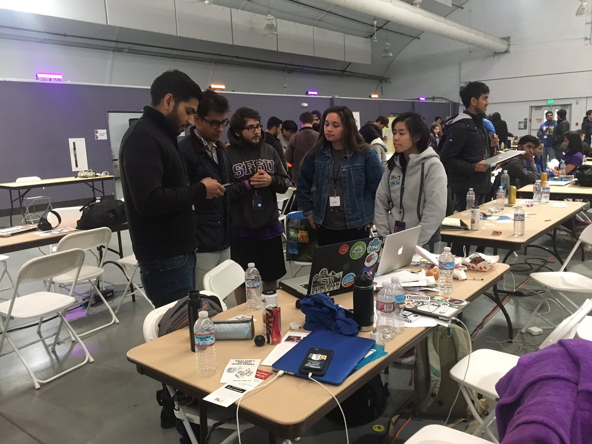 sfhacks17's tweet photo. Judging has begun! #SFHacks17 https://t.co/sv7mmBWbxi