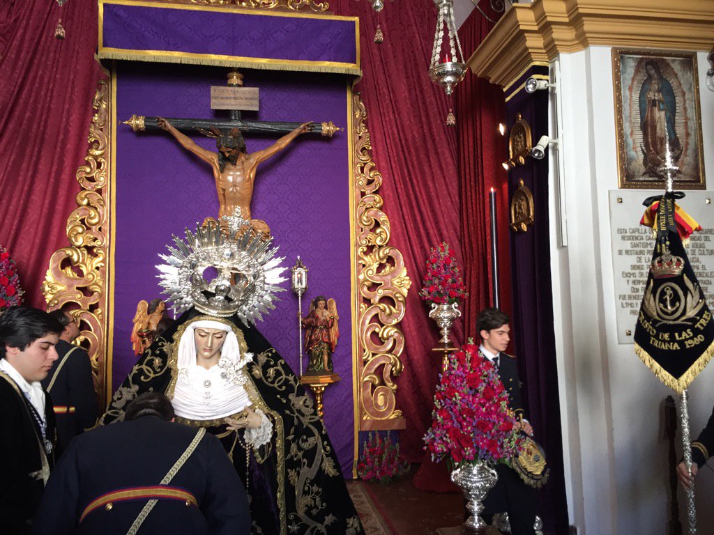 3Caidas_Triana's tweet photo. Agradecer a la @Hdad_Las_Aguas el trato recibido https://t.co/qkPWJscT8b