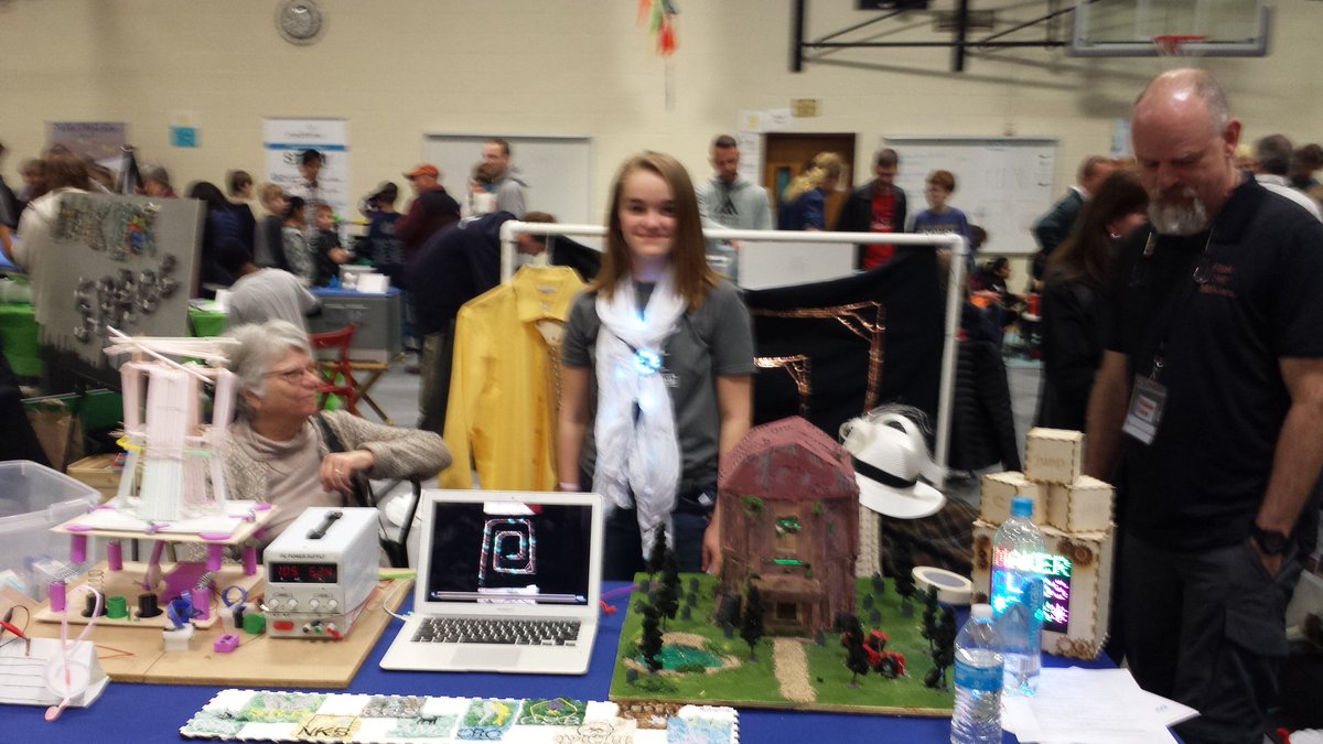 Flint Hill School students teaching their peers, Maker Faire, #myflinthill