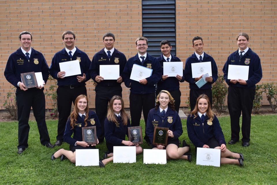 HTownFFA's tweet photo. 5 region winners, 4 state finalists, 9 state degrees, 22 overall awards given. What a great year! Congratulations to everyone! #hhslegacy https://t.co/Y3EpaEru89