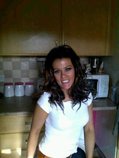 Afternoon all, hows my look? Xxx https://t.co/JVvvoD9zuY