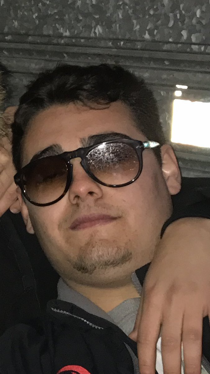 LilCanaglif0wp's tweet photo. El Chapo https://t.co/Tyzs7hrI6m