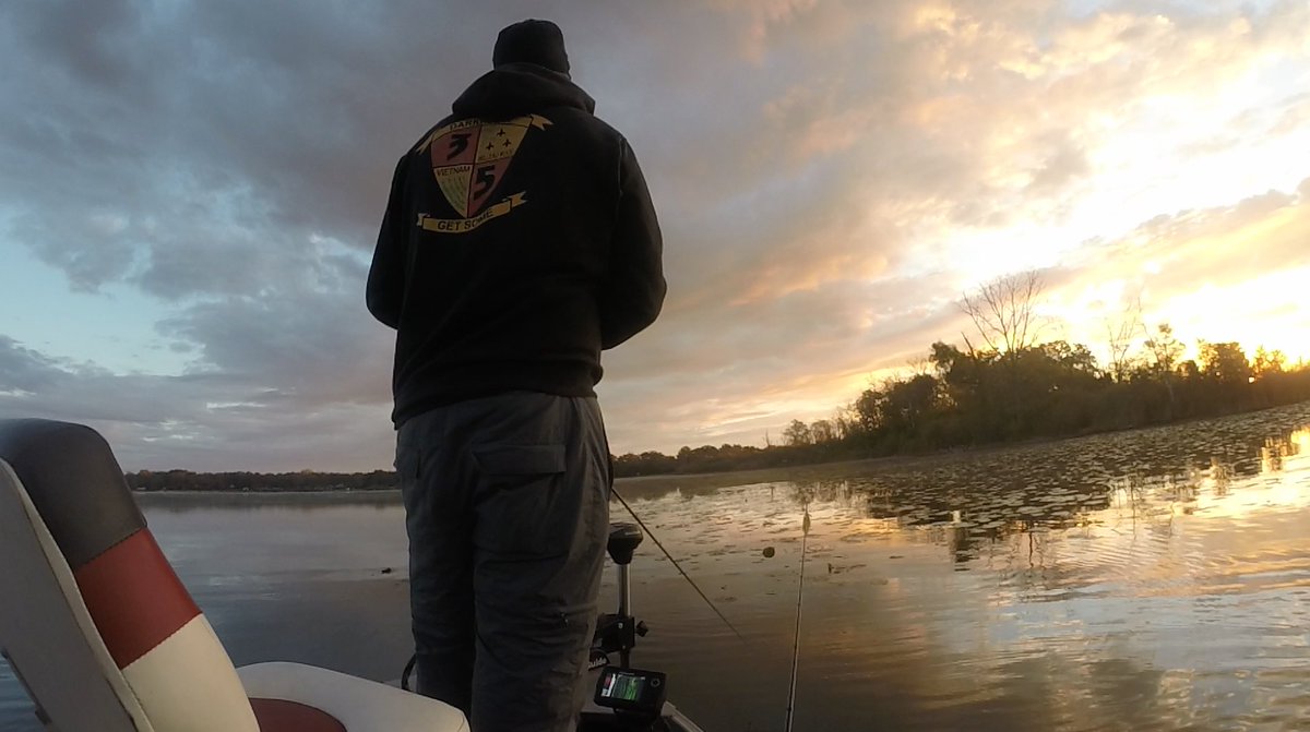 EpikFishing's tweet photo. Putting in work... morning topwater! #bassfishing #epikfishing #bass https://t.co/7VmnNDEsJy