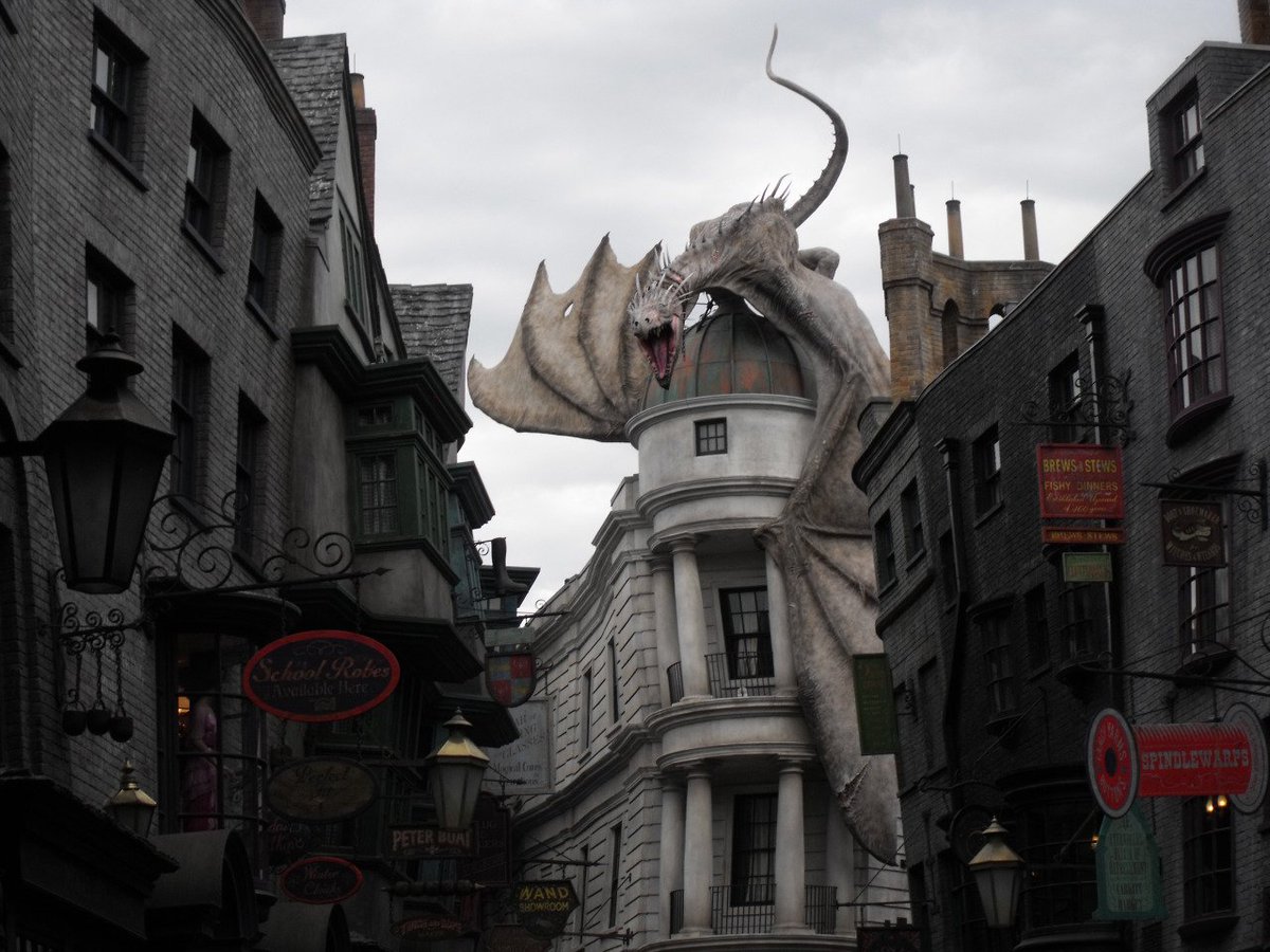 Harry_Potter_TM tweet picture