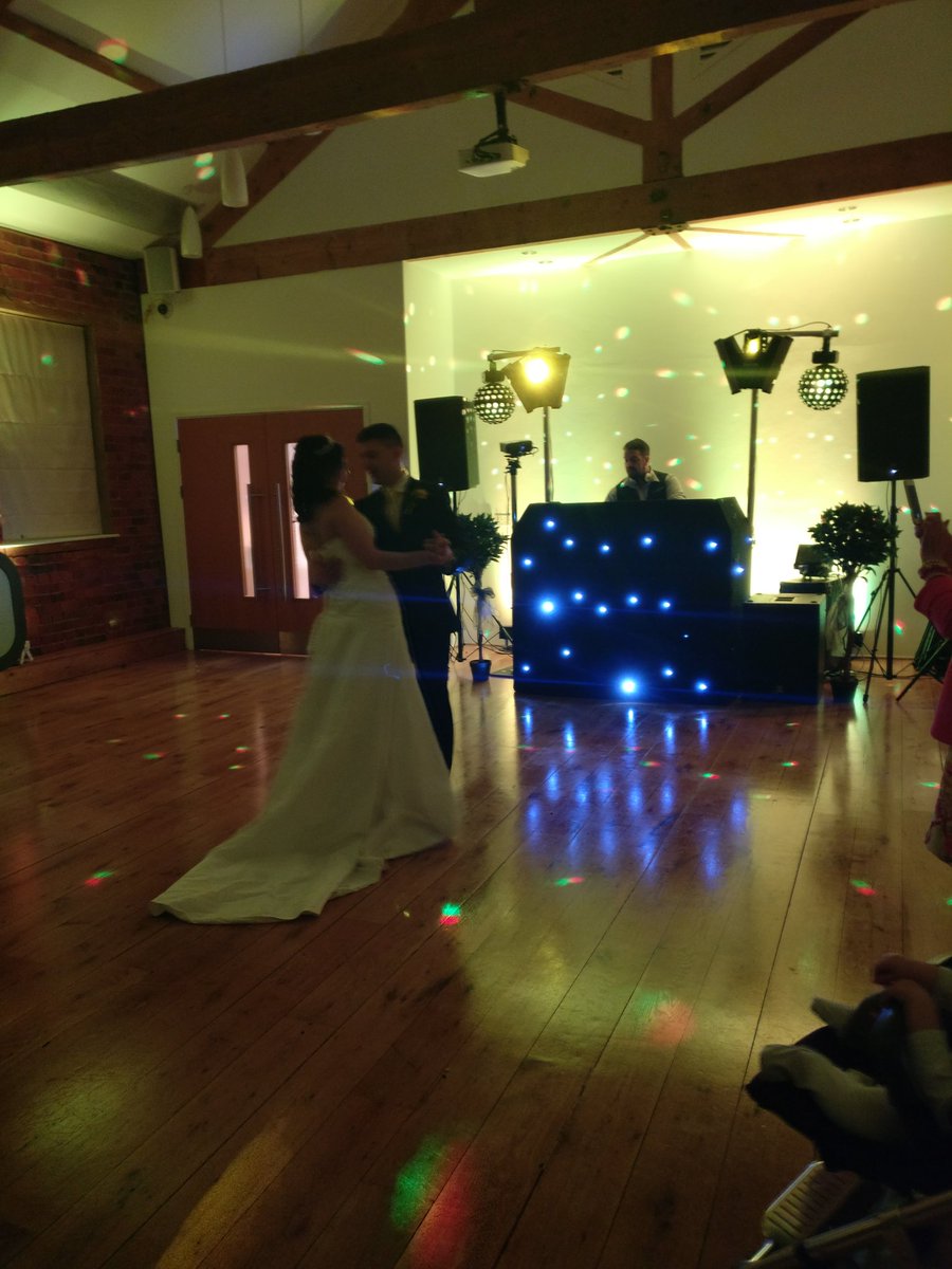1260Aircadets's tweet photo. Many congratulations Martin and Sarah. https://t.co/z43UijSjsX https://t.co/xhzP9KDydk