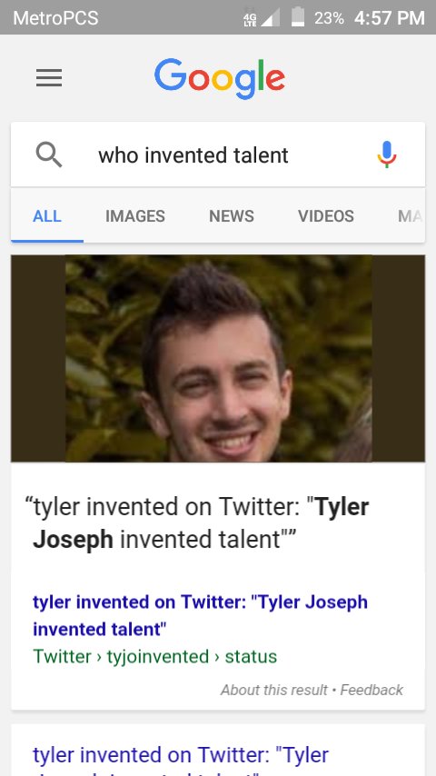 Ddismeh3's tweet photo. When ur the only one that listens to tøp...Show ur frens real talent @tyjoinvented @tylerrjoseph @twentyonepilots #tylerinventedtalent https://t.co/bsEquHoIEf
