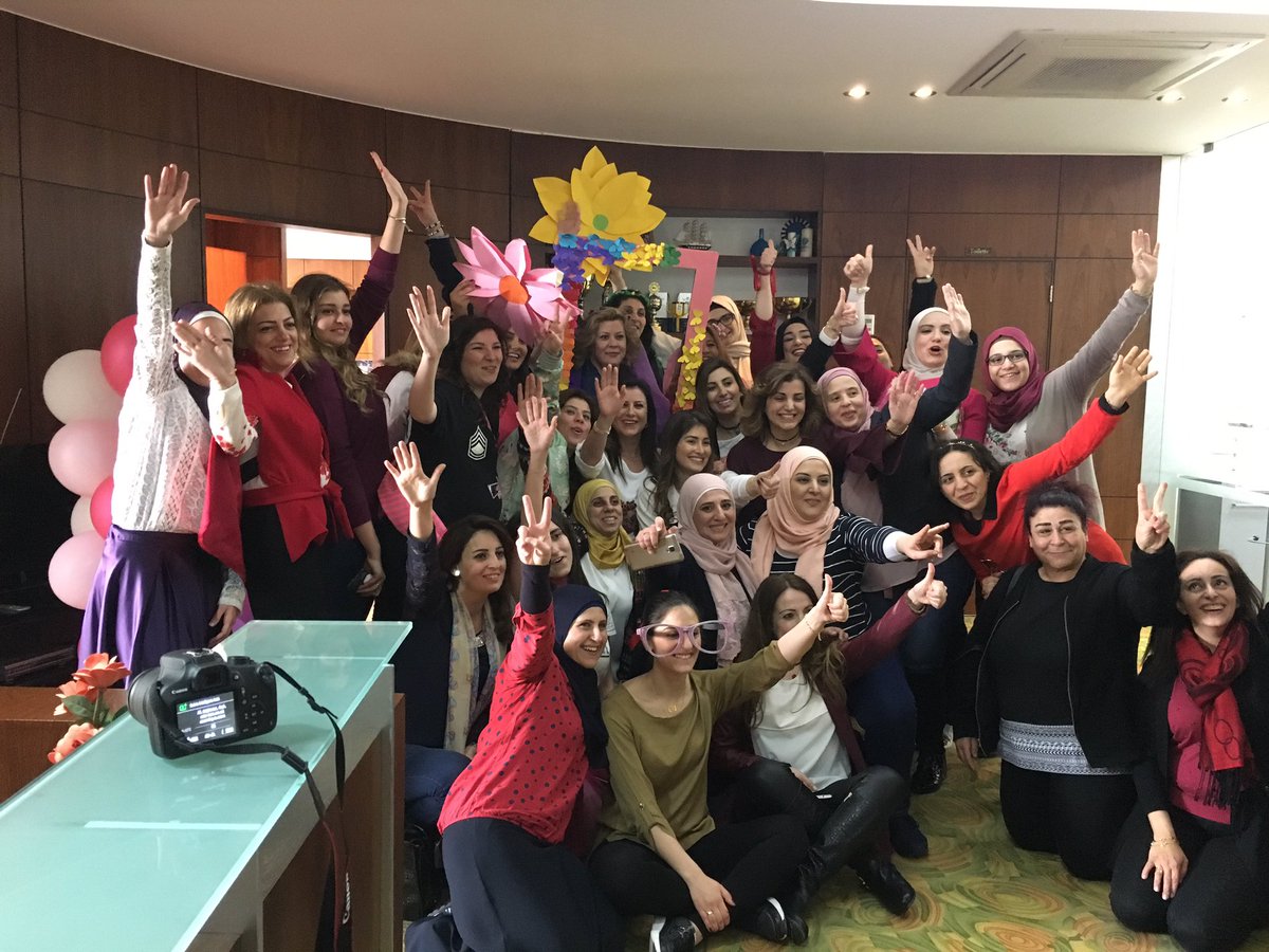 ghinaelsabbagh's tweet photo. And then she said "we are all leaders" @Hhhsinfo https://t.co/kaM9MWY8Ao