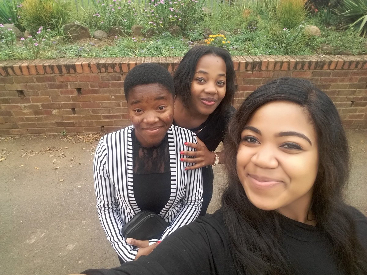 sinethemba04's tweet photo. Sunday.... https://t.co/BR009ix8Px
