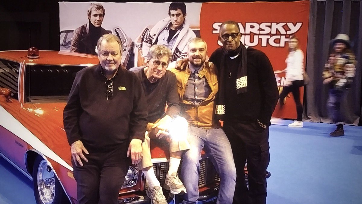 Ordcliffemma's tweet photo. @lemontwittor recognize anyone in the background? https://t.co/RReH5ZB3Rh