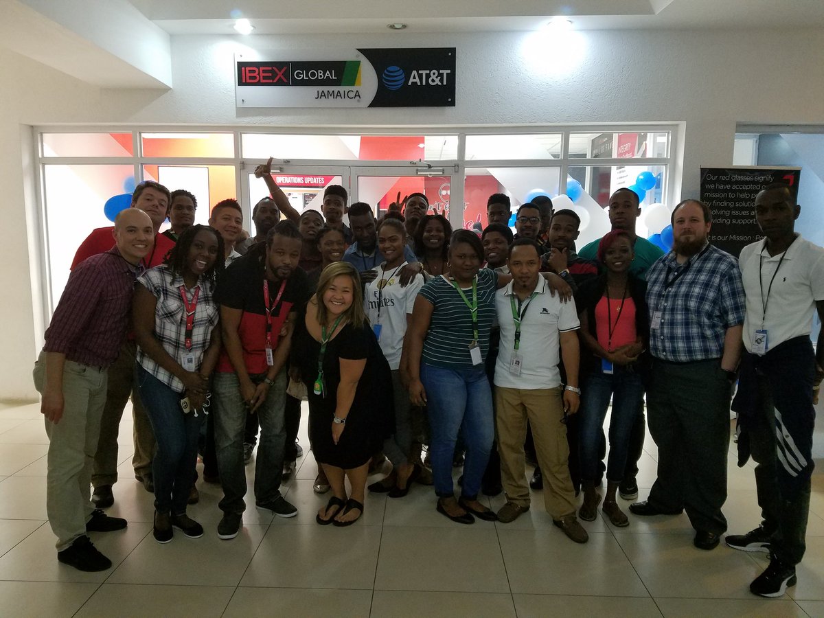 Having an AMAZING time here in Jamaica with some truly AMAZING AWESOME people!! <a href="/WHEELING_CC/">Wheeling Wows!</a> <a href="/ChrisGDaugherty/">Chris Daugherty</a> <a href="/TRead2371/">Tonya Read</a> <a href="/joshsmcfarland/">Joshua McFarland</a>