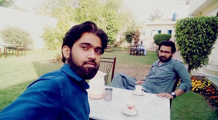 akhtar_MIB's tweet photo. Thanks @381adil & #MuhammadIkram bhai for sharing cup of tea. Its Owner to me. https://t.co/x8nRXdpqp6