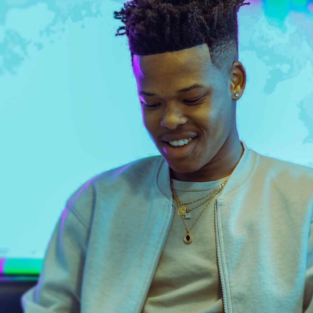 Restinguser_04's tweet image. 📽️@_NastyC tells us about his favourite technology piece. More info on #SABCNetwork on #SABCNews Tonight at 19:30 pm DSTV 404.