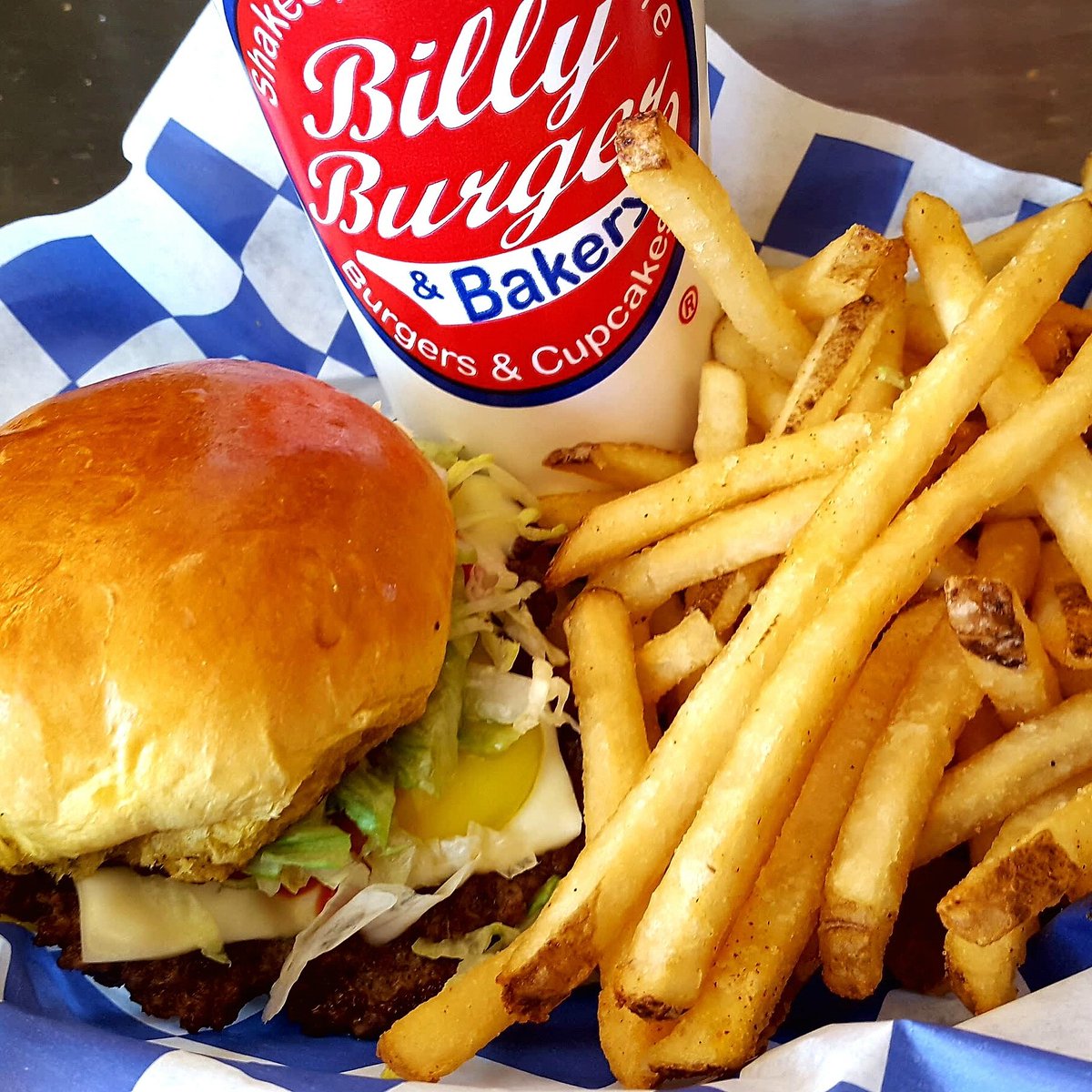 BillyBurgerWC's tweet photo. You can't enjoy this on a phone. You have to come out and taste it! #cheeseburgers #billyburgerandbakery #fries #bakery https://t.co/3xPSi99glO