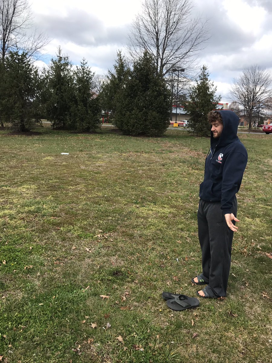 uncross420's tweet photo. shoebocci round 2 #plsdontlose https://t.co/I2lNicu66b