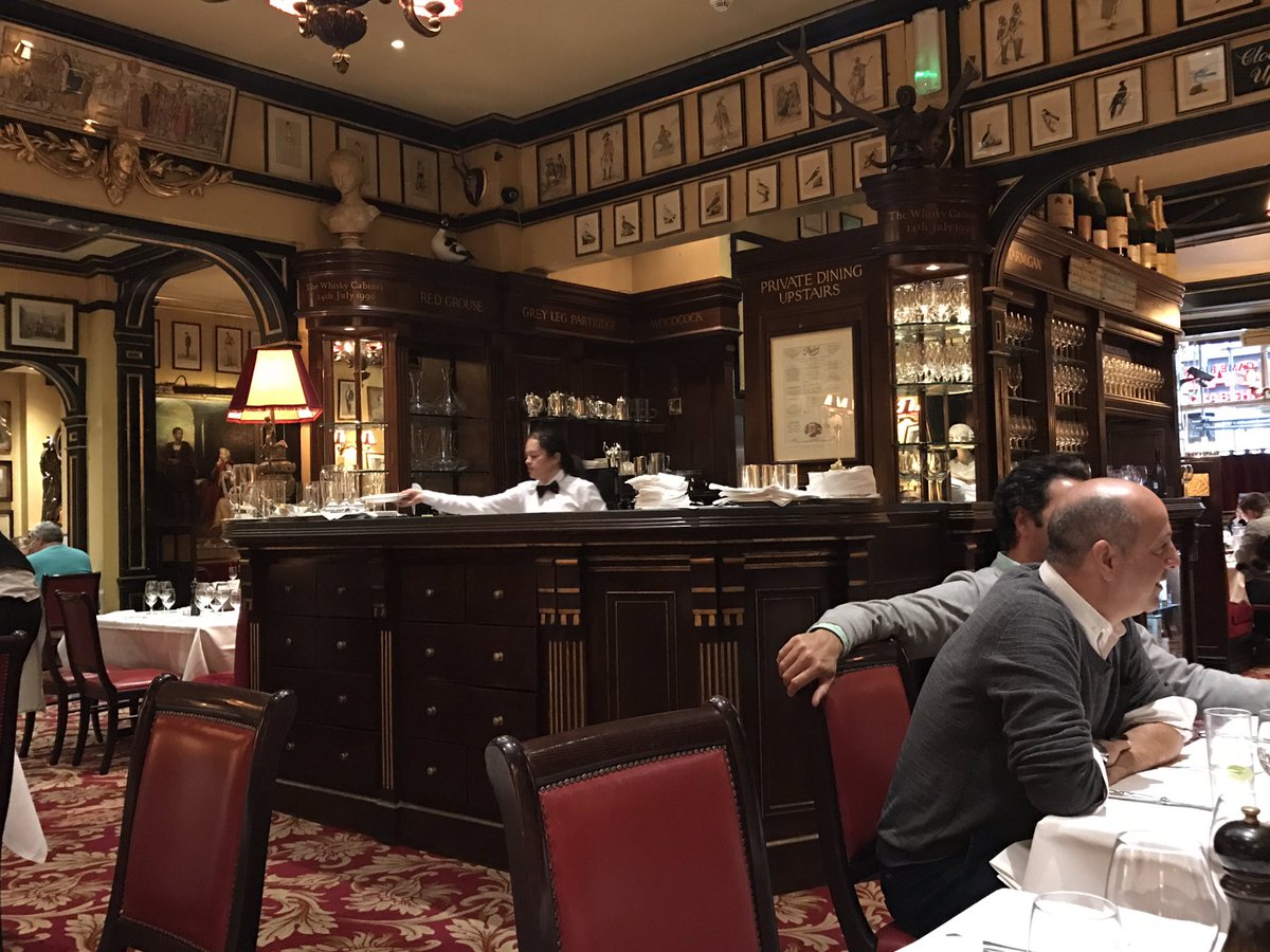 Had a fabulous British meal at this formidable London establishment. All I need now is a bank loan to pay off the bill. 💷
