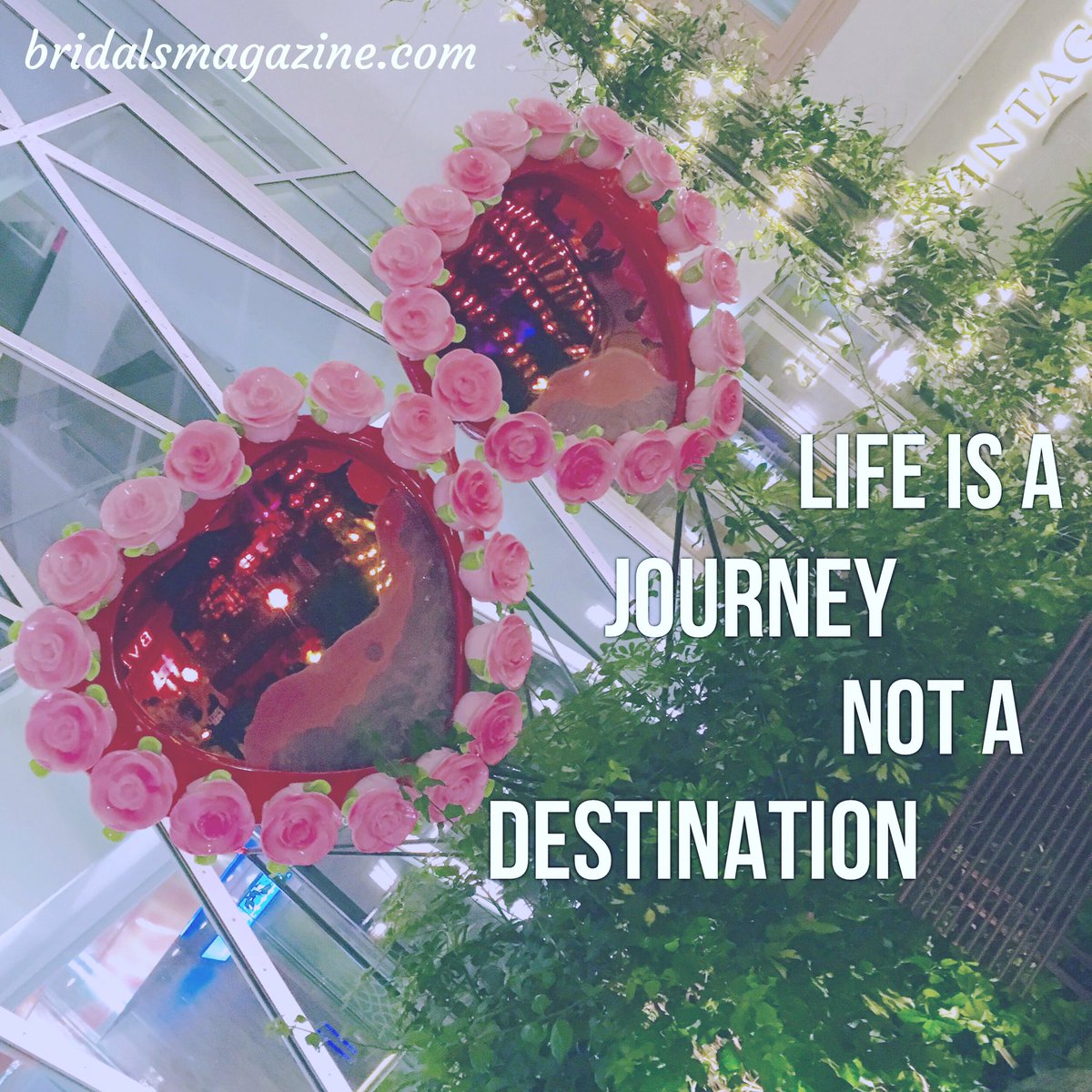 BridalsMagazine's tweet photo. La vida es un viaje, no un destino. Que tengan un gran domingo!!! 🌺 #sóloparanosotras #BMquote #life #sundaymood https://t.co/lJfLUYqNnT