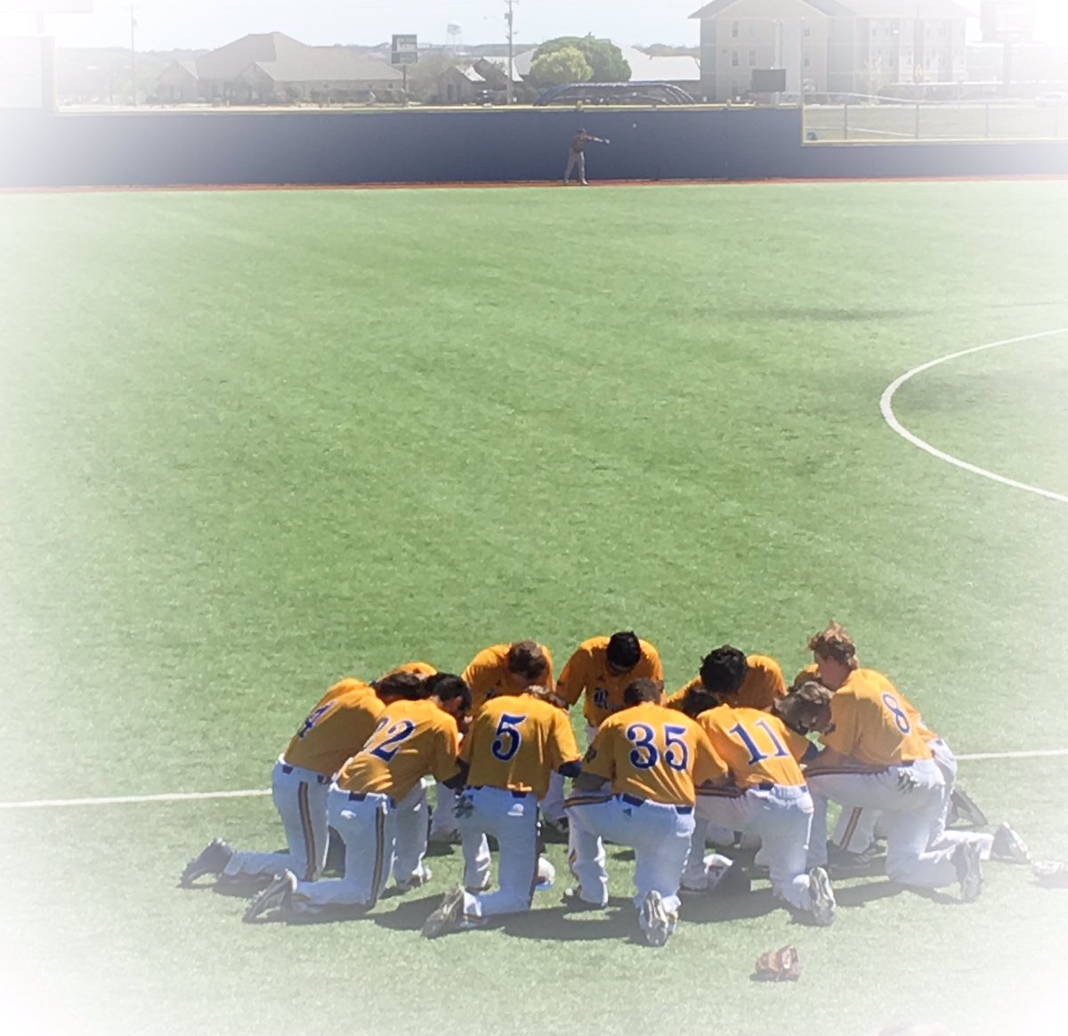 GeoHauser24's tweet photo. #BaseballChurch #RamBaseball @AngeloSports #BeatWT https://t.co/k8se0P9adw